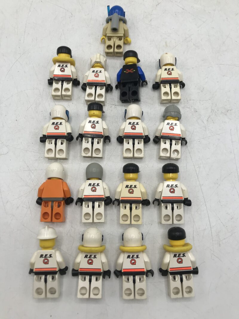 Lot de 17 personnages Lego vintage – Image 14
