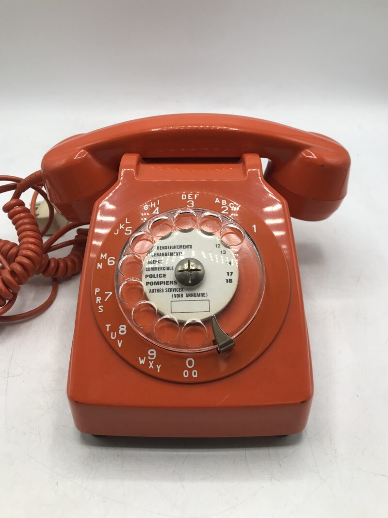 Téléphone orange vintage – Image 8