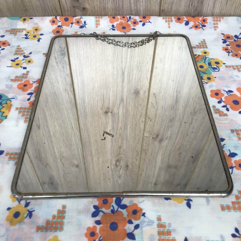 miroir de barbier vintage