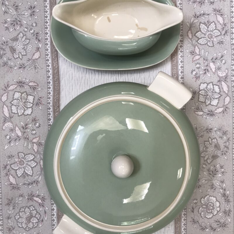 villeroy et boch soupière et saucière