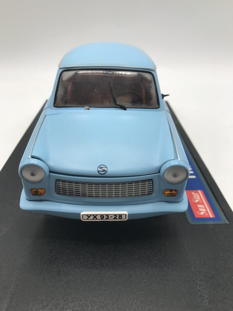 voiture trabant 601 miniature