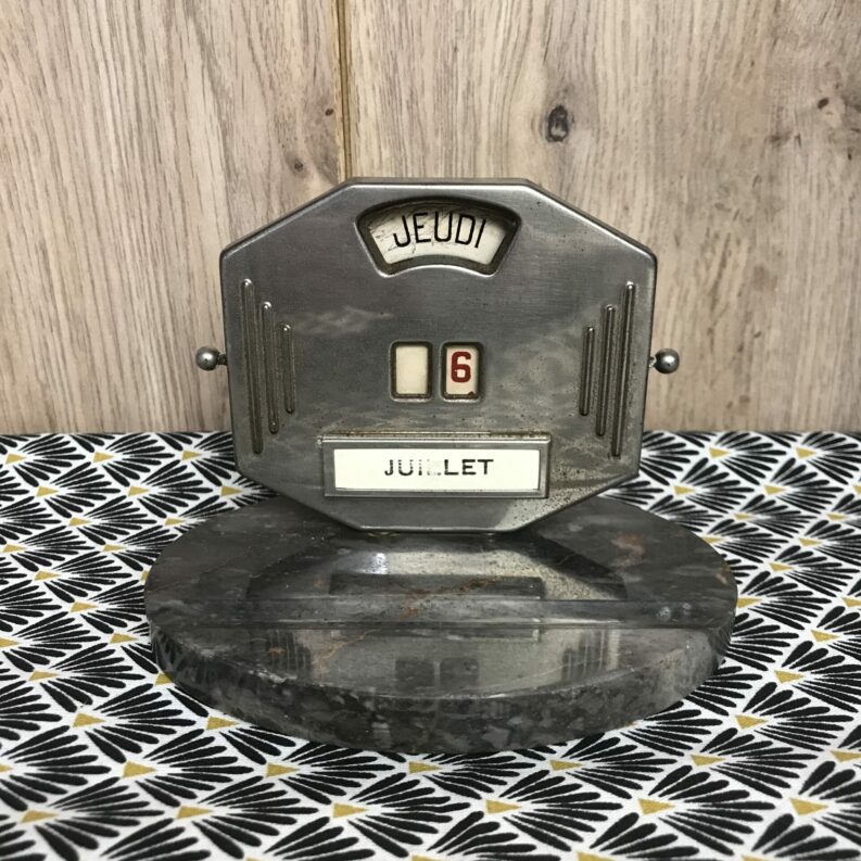 Calendrier perpétuel vintage Mistral