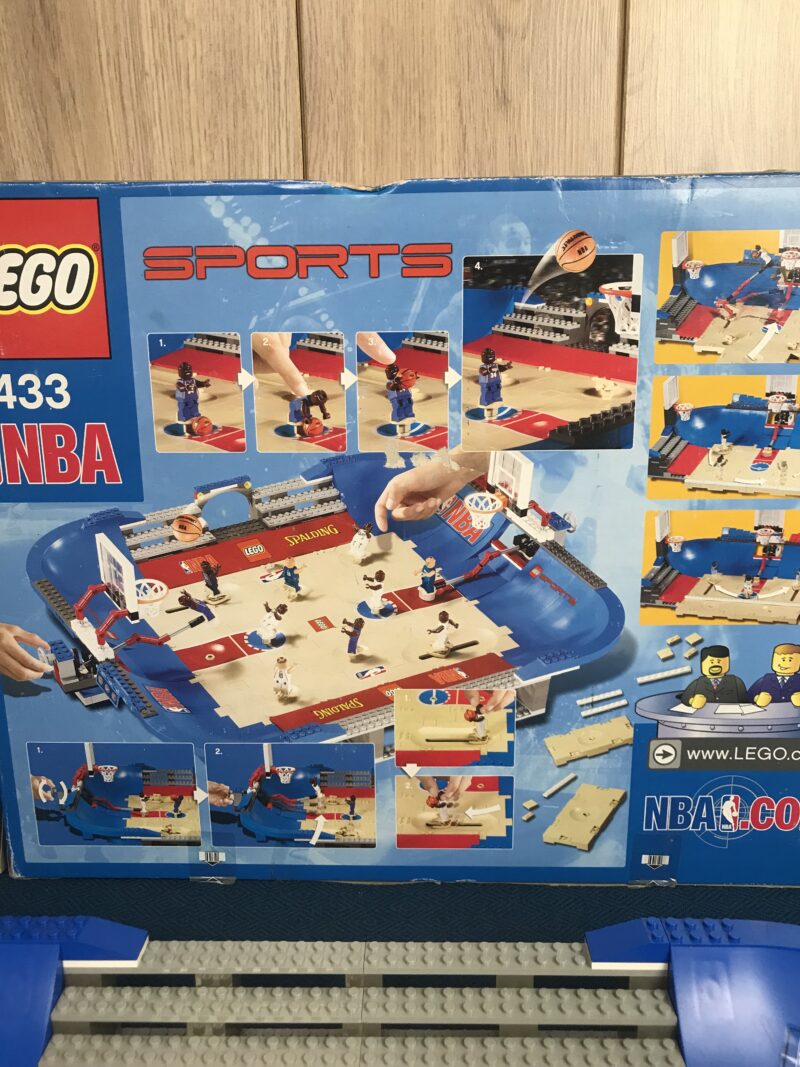 LEGO Ultimate NBA Arena 3433 – Image 13