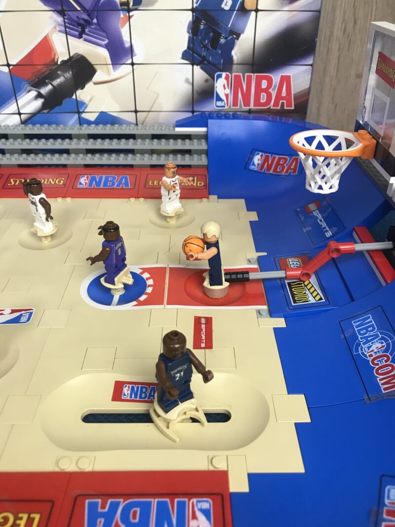 LEGO Ultimate NBA Arena 3433 – Image 3