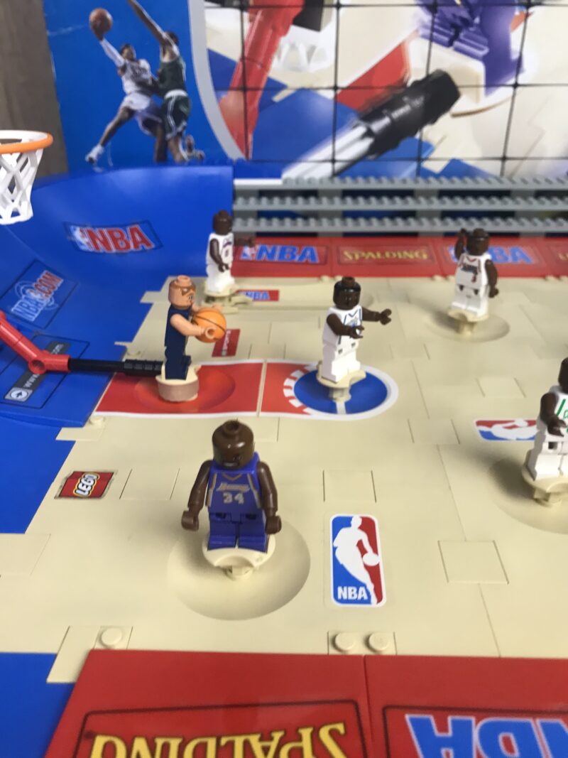 LEGO Ultimate NBA Arena 3433 – Image 4