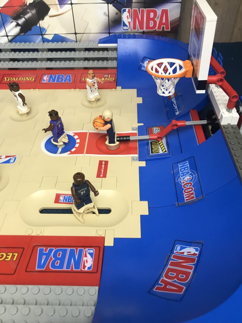 LEGO Ultimate NBA Arena 3433 – Image 5