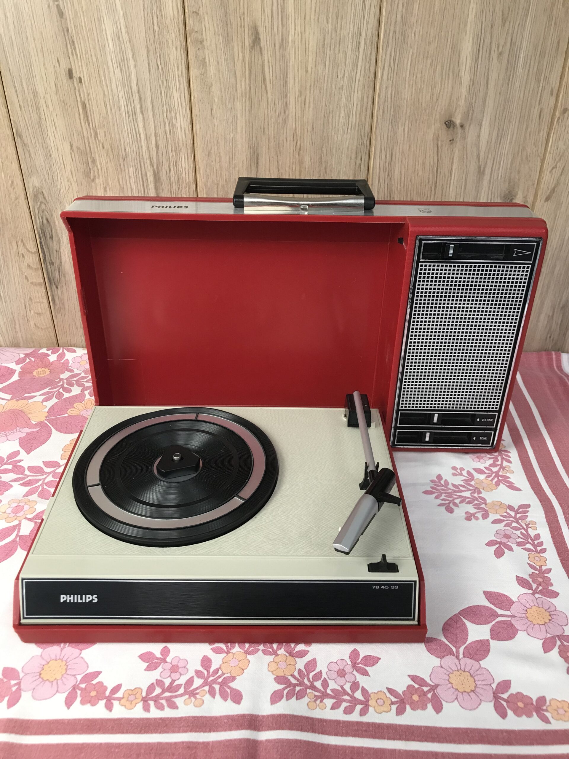 Tourne Disque Philips Vintage Ressourcerie Histoires Sans Fin Tourne Disque Philips Vintage Ressourcerie Histoires Sans Fin