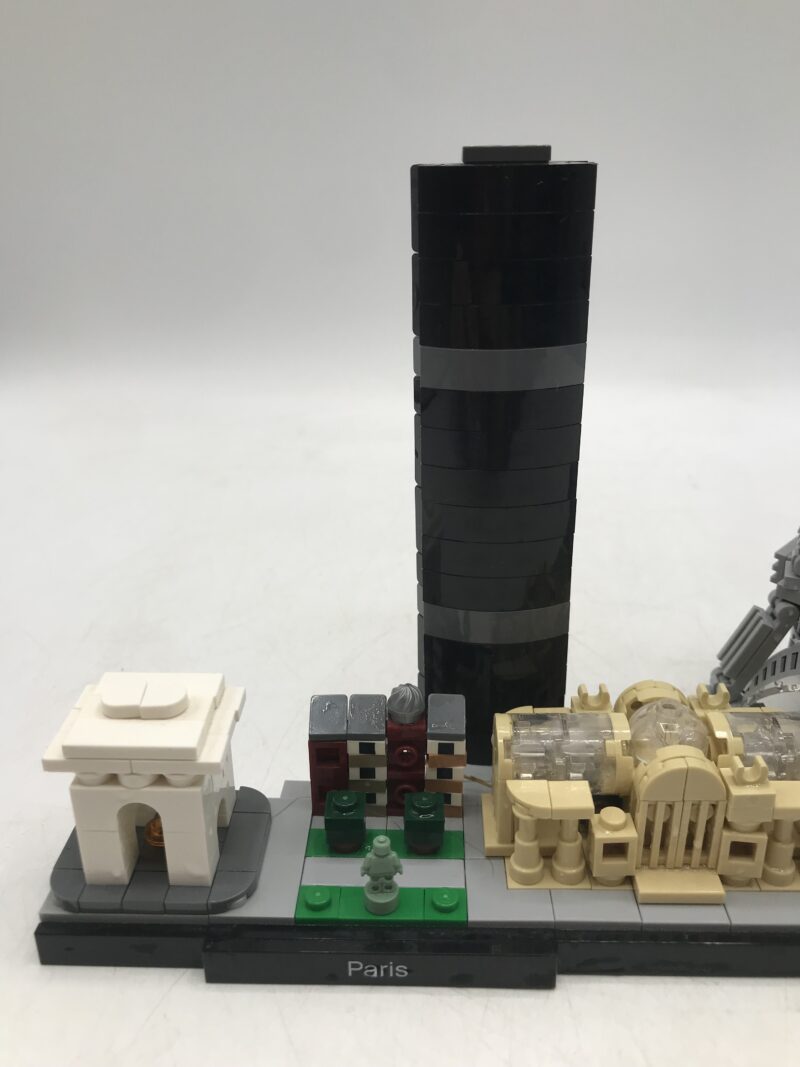 LEGO 21044 et 21028 – Image 4