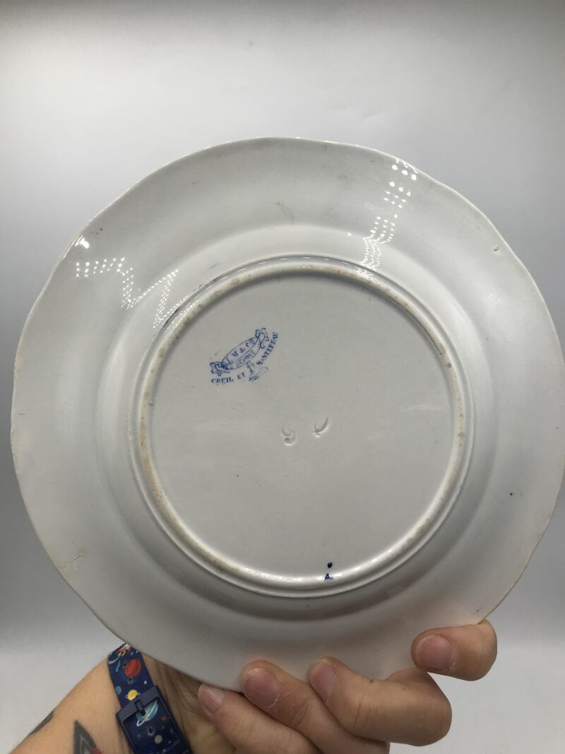 Composition de 8 assiettes “Parlantes” – Image 9