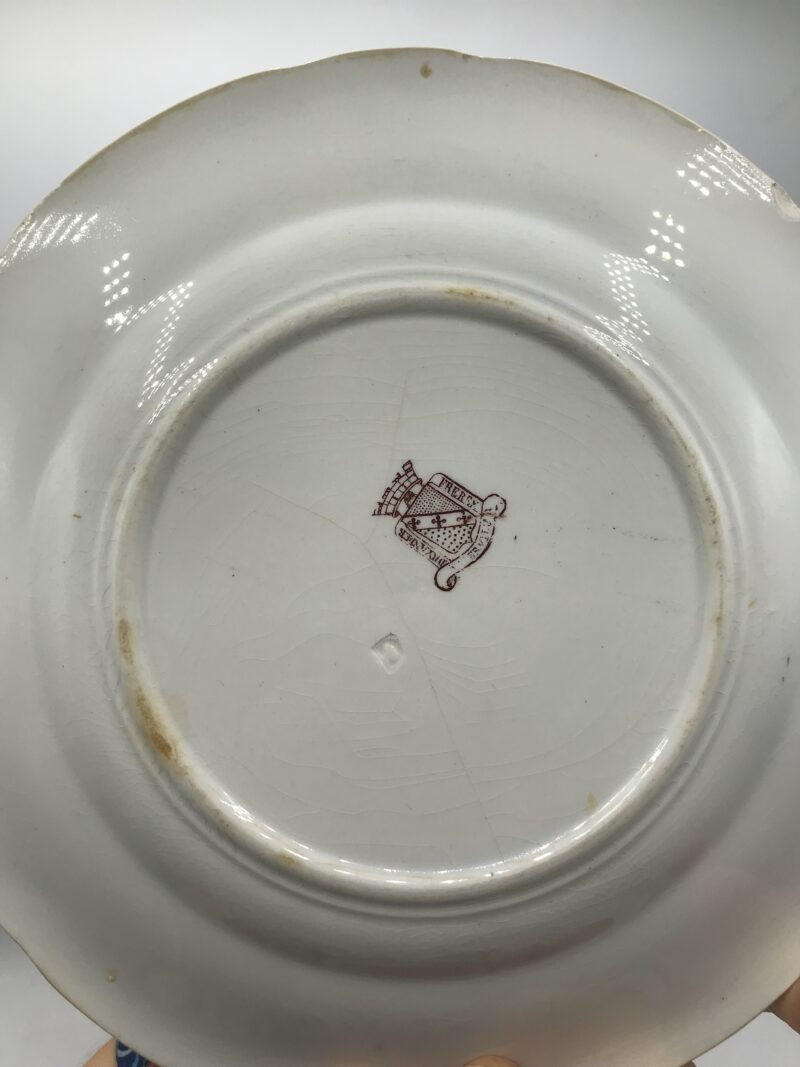 Composition de 8 assiettes “Parlantes” – Image 13