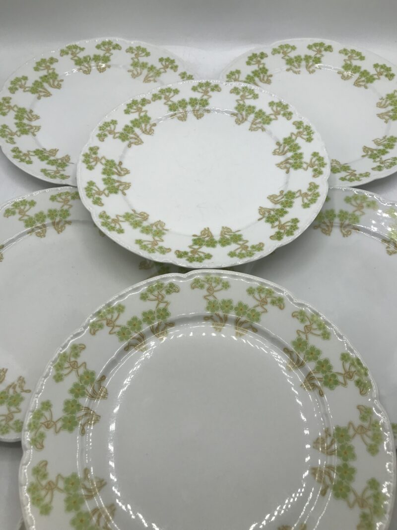 Service de 23 assiettes plates Limoges – Image 10