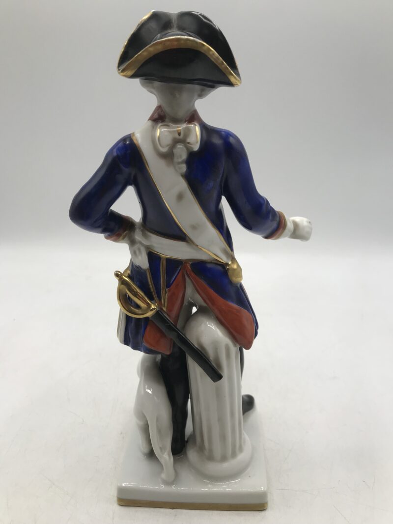 Statue en porcelaine "Frederick" – Image 6