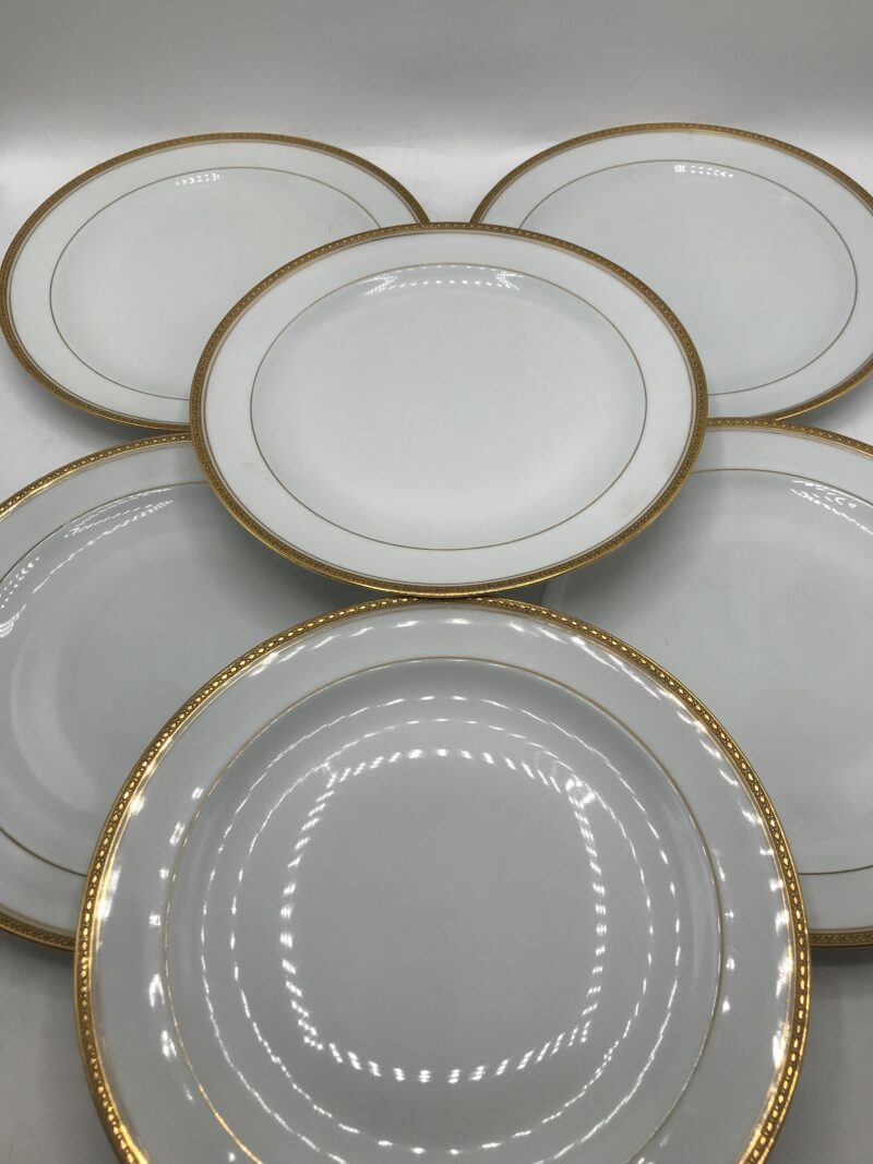 Service de 12 grandes assiettes Limoges – Image 6