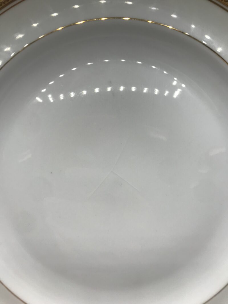 Service de 12 grandes assiettes Limoges – Image 8