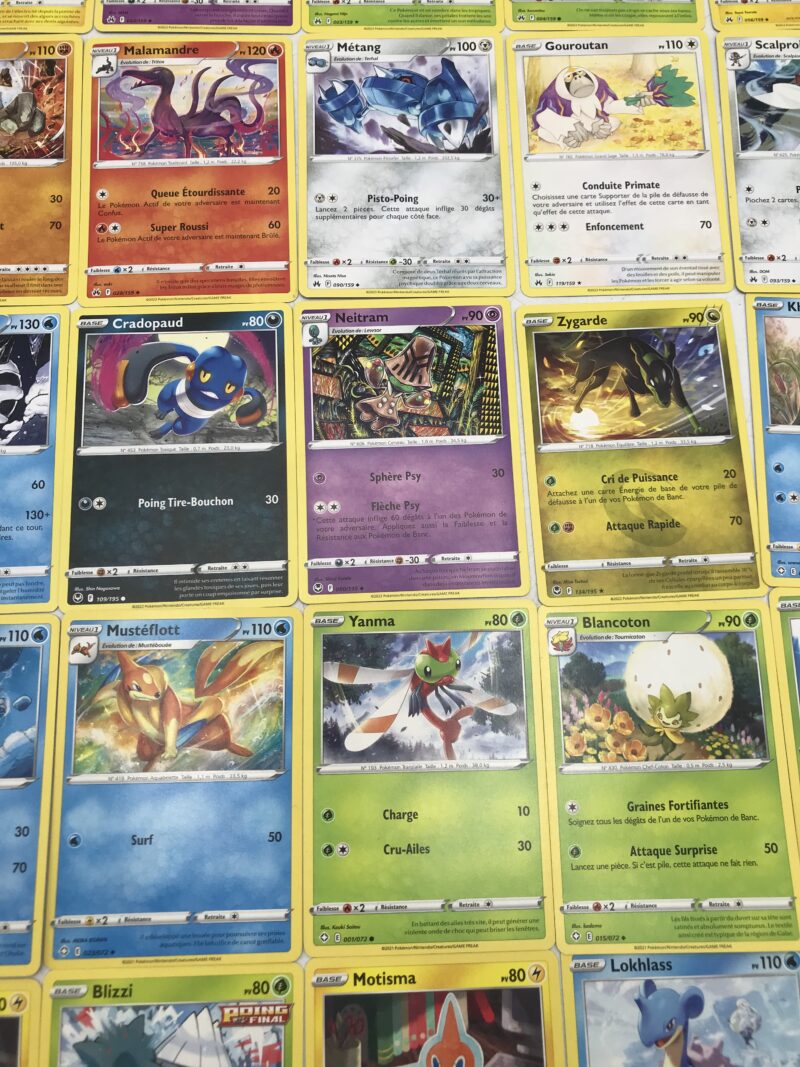 Lot boite et 138 cartes Pokémon – Image 2
