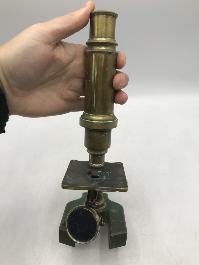 Microscope ancien en laiton – Image 9