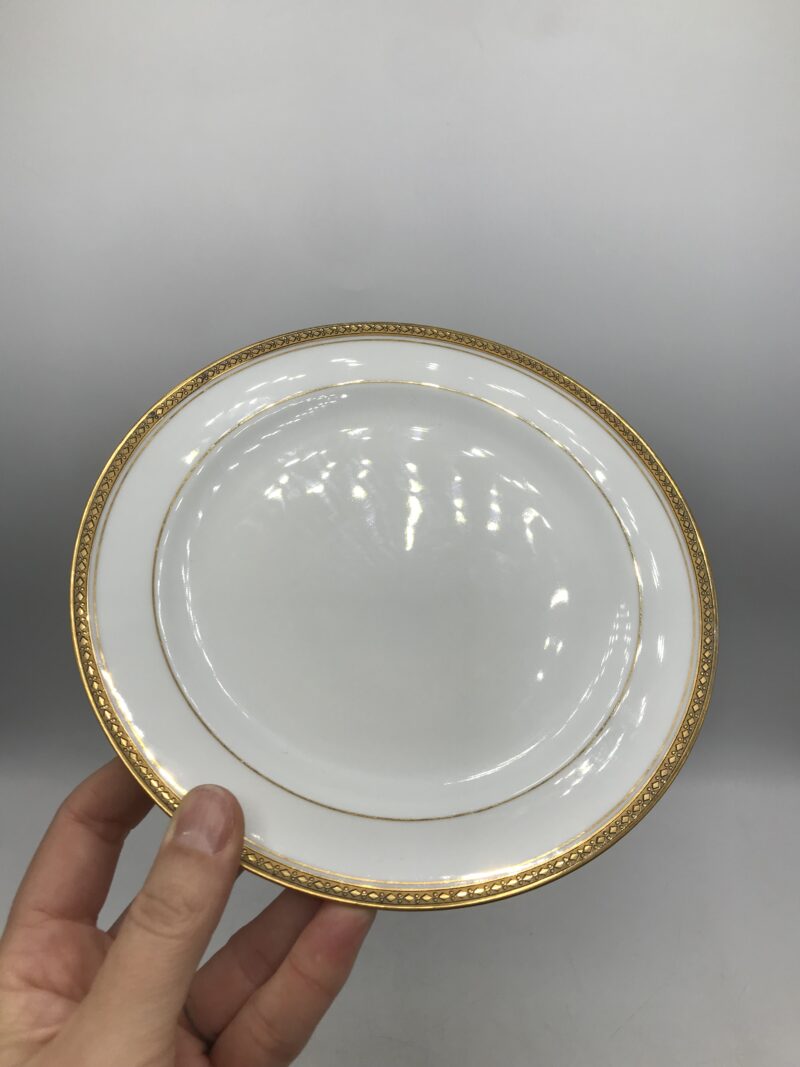 Service de 12 petites assiettes Limoges – Image 8