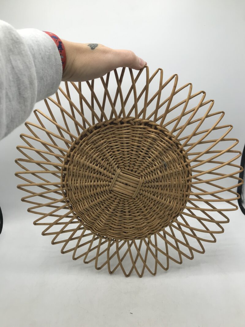Miroir rond en rotin "Soleil" – Image 4
