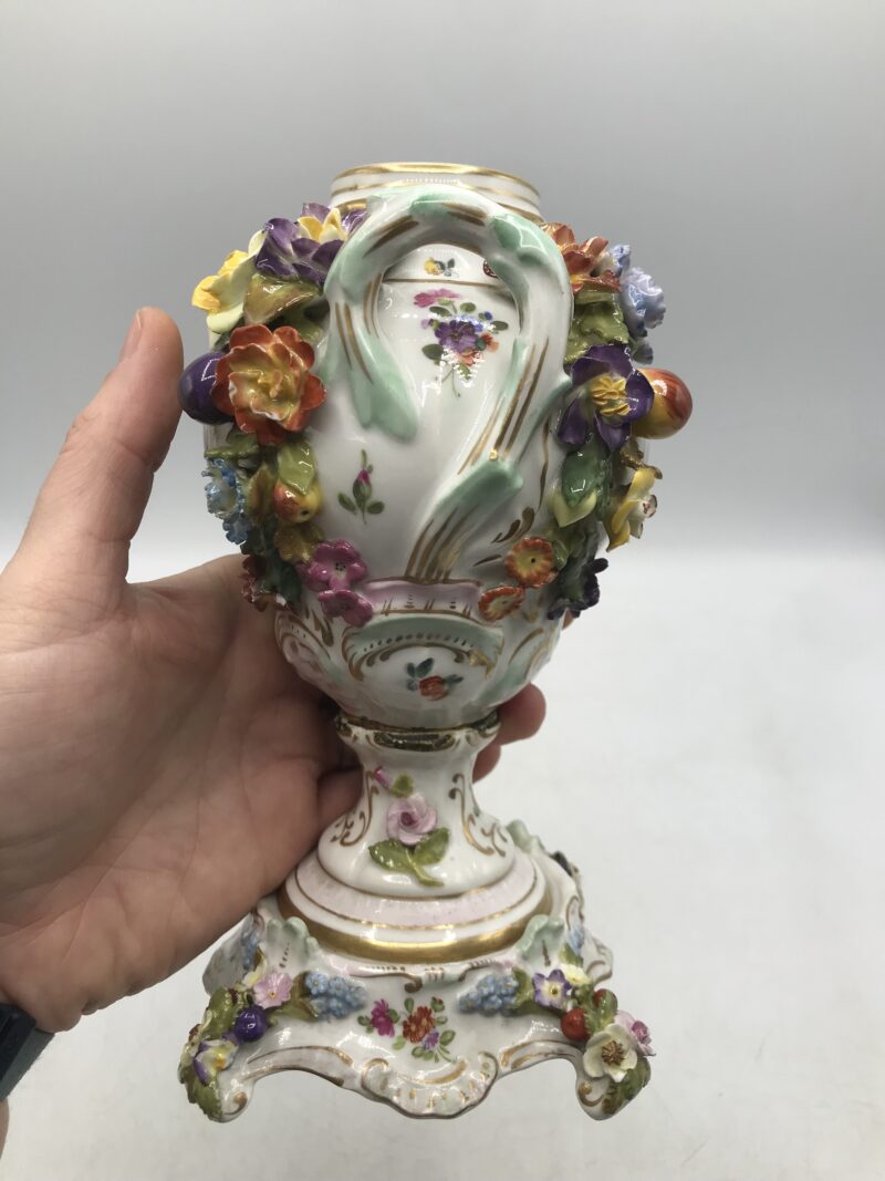 Duo de vase en porcelaine vintage – Image 4