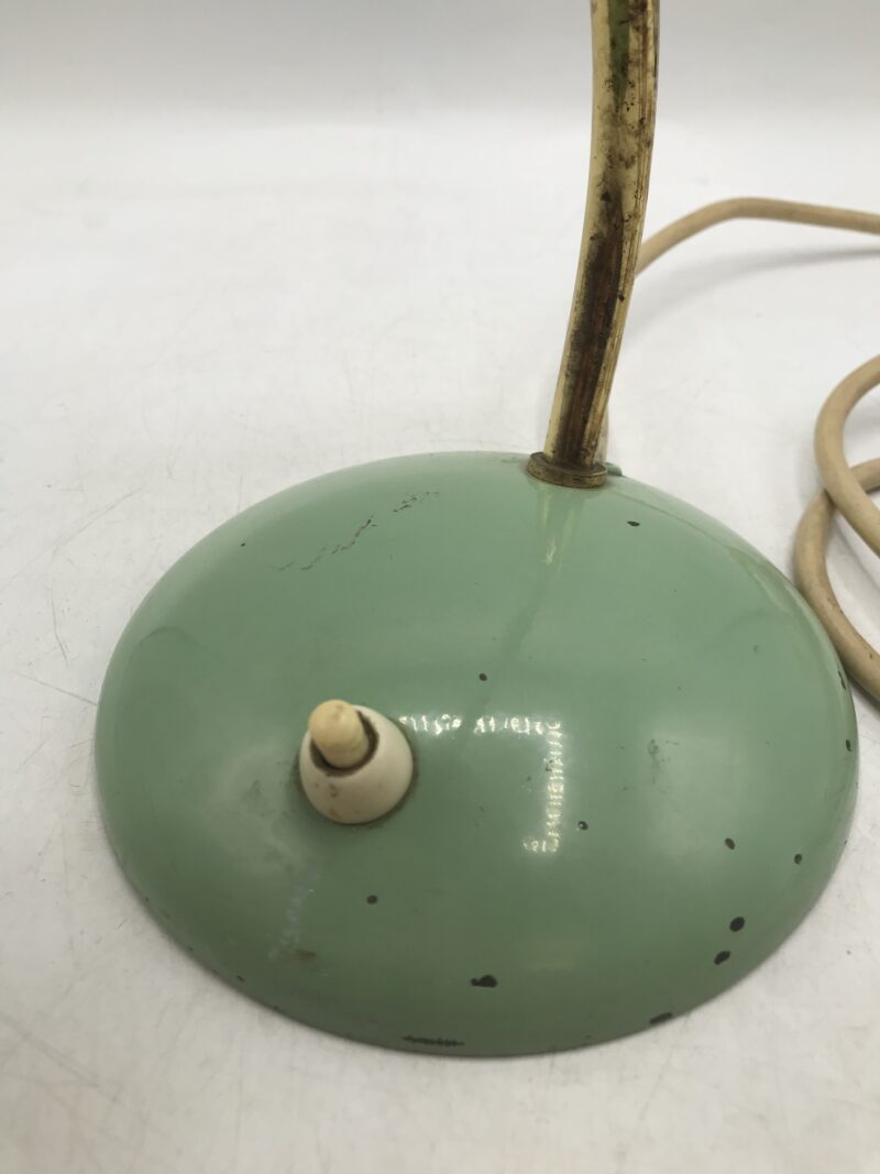 Lampe Kaiser Idell 1950 Vert amande – Image 2