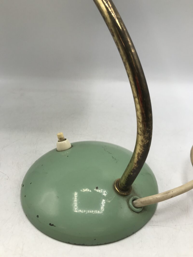 Lampe Kaiser Idell 1950 Vert amande – Image 3