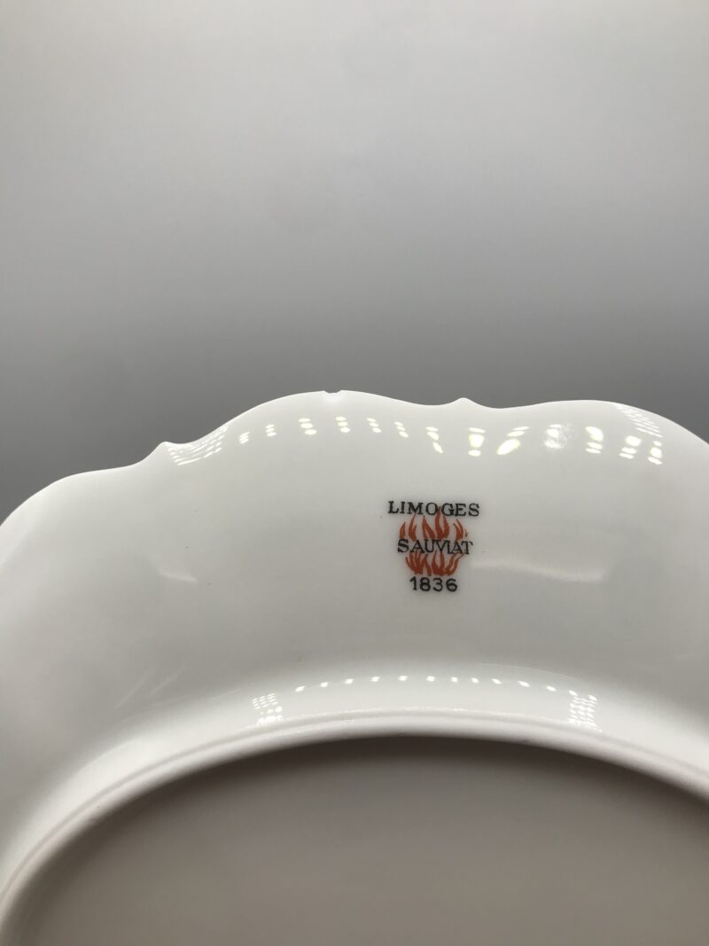 Lot 11 assiettes à dessert Giraud Limoges – Image 4