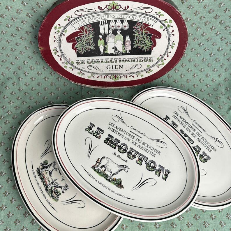 Lot de 6 assiettes Gien Les Aventures du Boucher