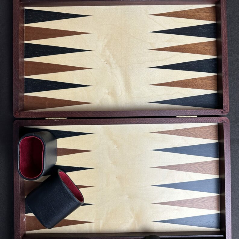 Mallette de jeux ancienne Backgammon