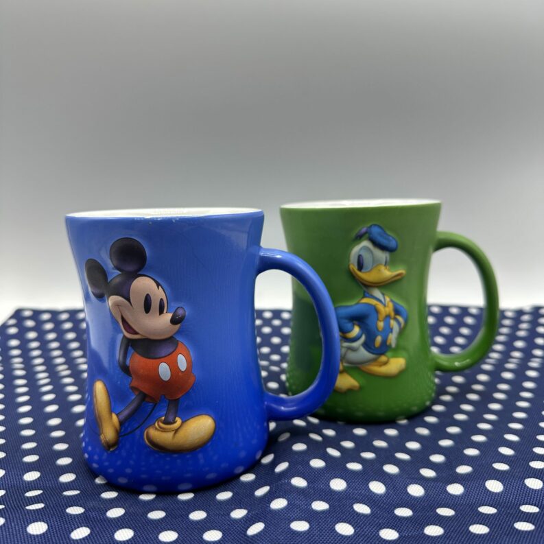 Duo de mugs Mickey et Donald Disneyland Paris vintage