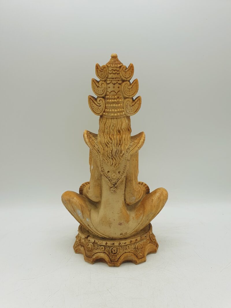 Statue indonésienne en résine – Image 7