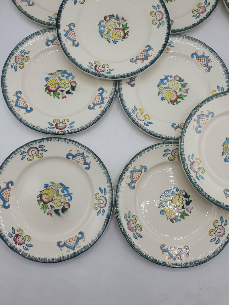 Anciennes assiettes Longwy Vieux Rouen en faïence – Image 6