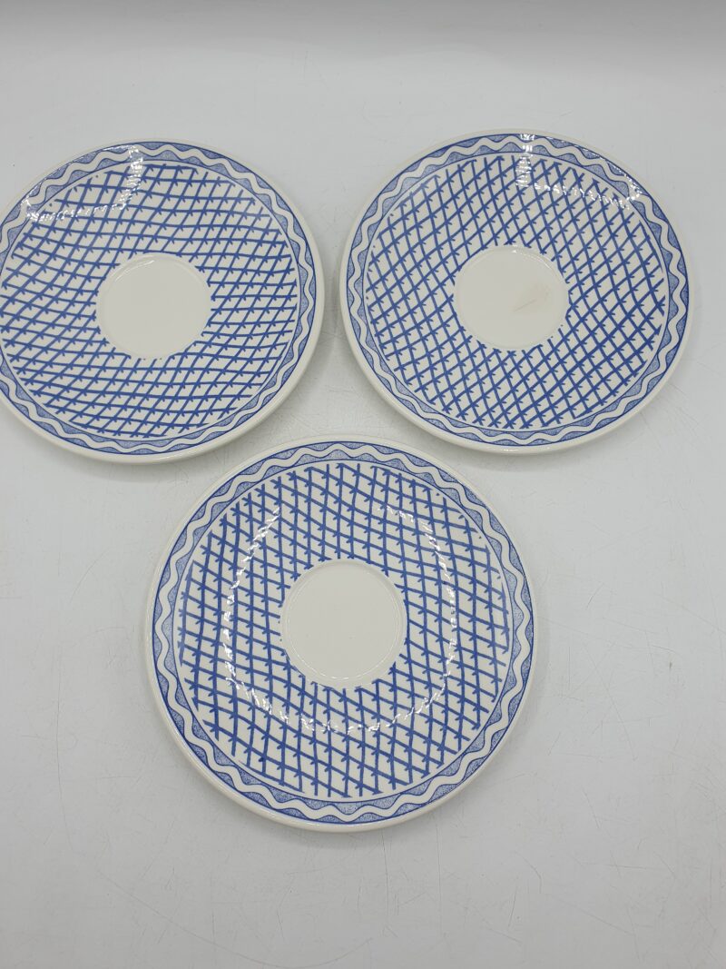 3 assiettes à dessert soucoupes Gien décor Aurélie Blue – Image 2