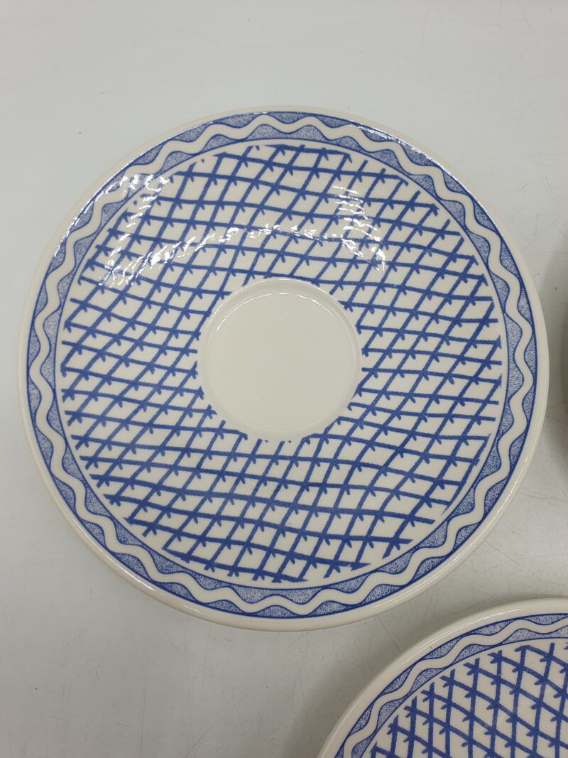 3 assiettes à dessert soucoupes Gien décor Aurélie Blue – Image 5