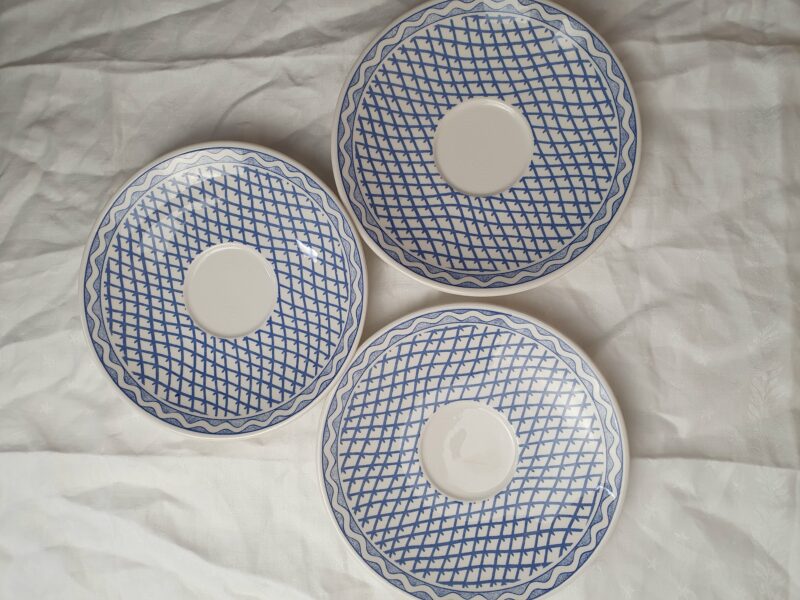 3 assiettes à dessert soucoupes Gien décor Aurélie Blue