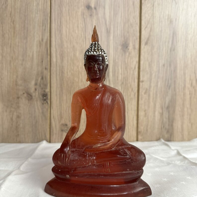 Ancienne statue Bouddha résine rouge