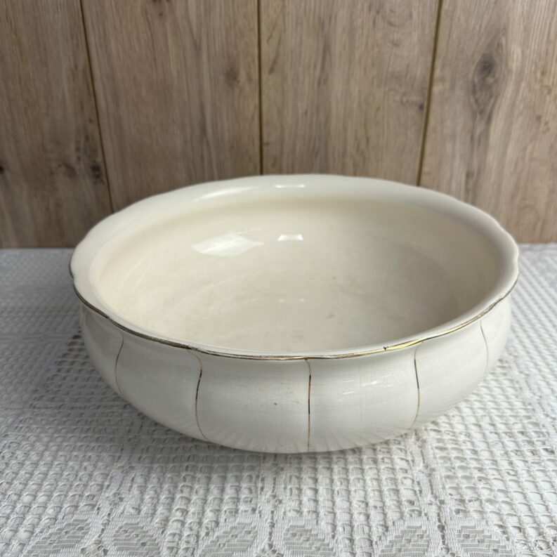 Ancienne bassine de toilette Villeroy et Boch