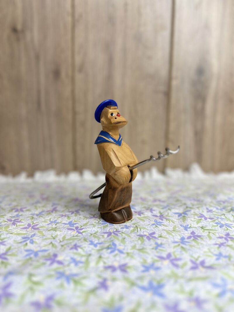 Tire-bouchons vintage en bois sculpté