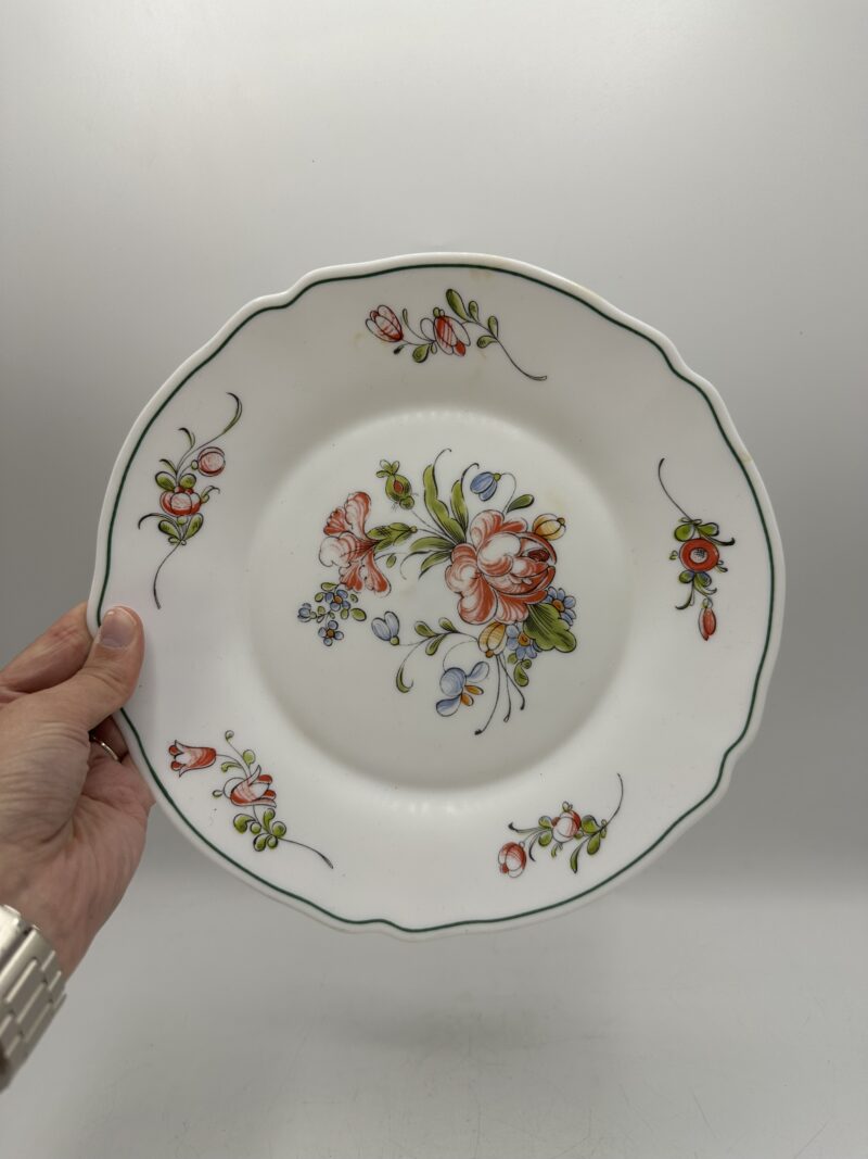 Lot 8 assiettes plates Arcopal Ronsard vintage – Image 4
