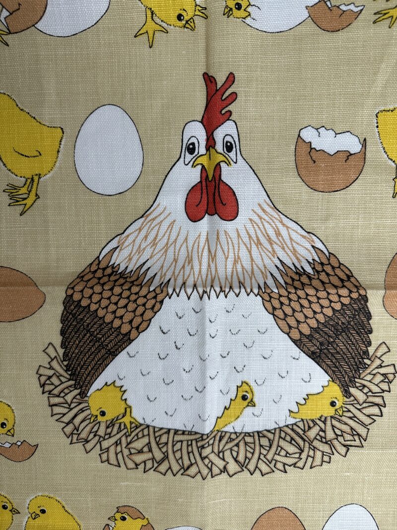 Tissu vintage Mother Hen By Ulster Lin – Image 3