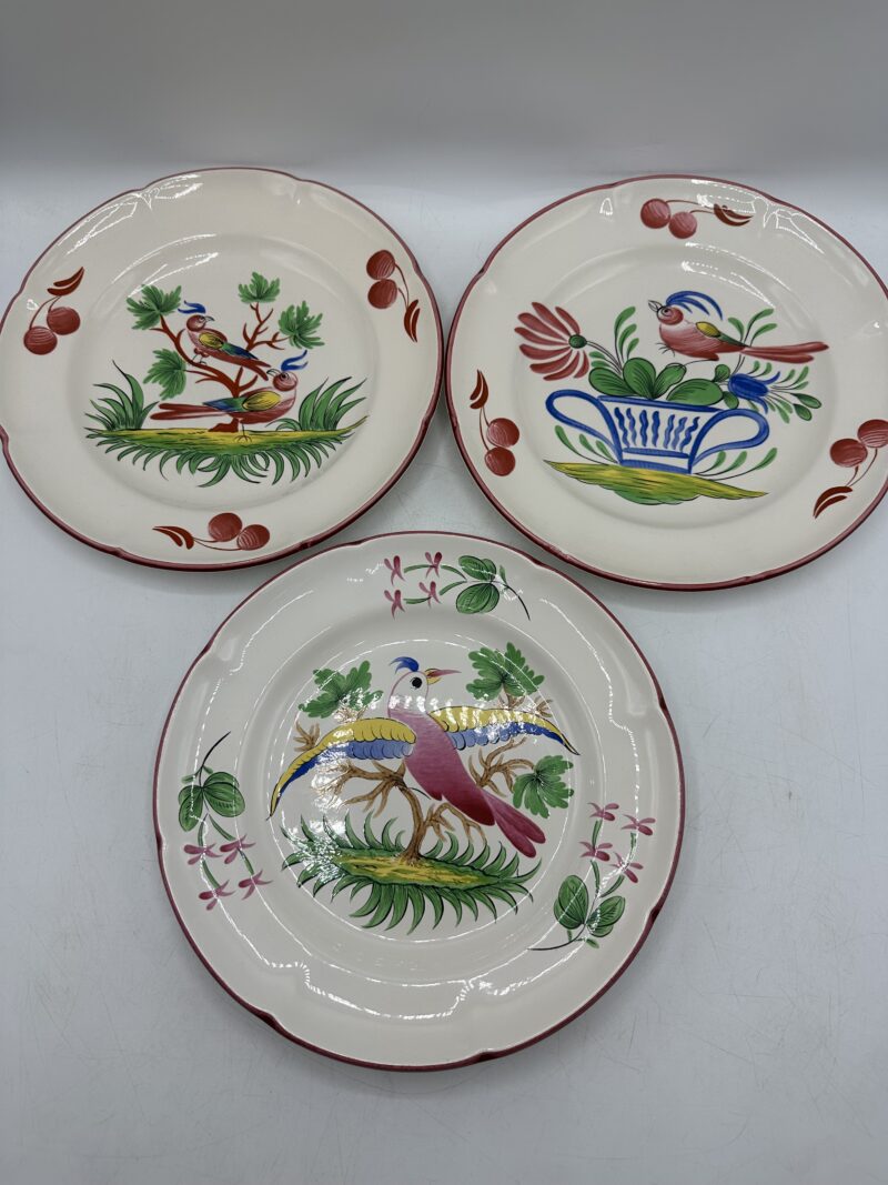 3 assiettes décoratives St Clément en faïence – Image 2