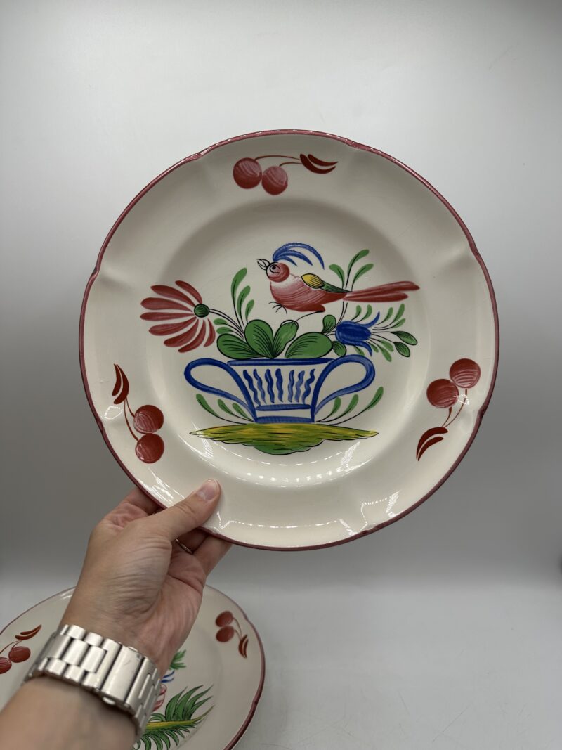 3 assiettes décoratives St Clément en faïence – Image 8