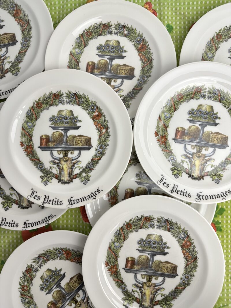 Assiettes à fromage en porcelaine d'Auteuil Limoges