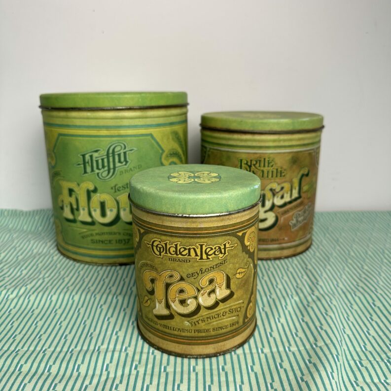 Ensemble boites de cuisine en métal années 1979