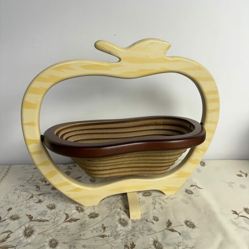 Corbeille à fruit pomme vintage en bois