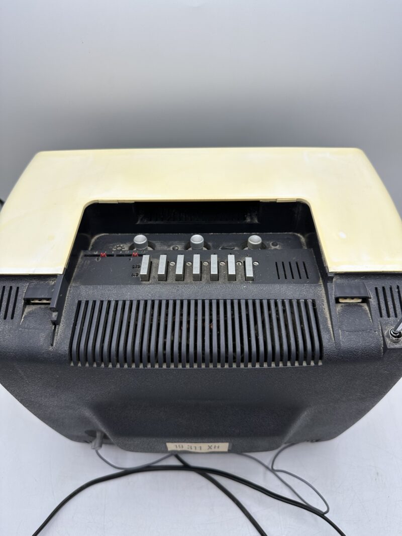 Ancienne télévision Hifivox vintage années 70 – Image 14