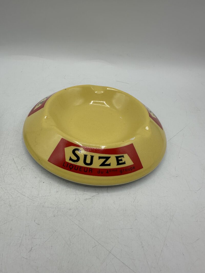 Lot de 2 cendriers publicitaires vintage Suze et Cusenier – Image 8