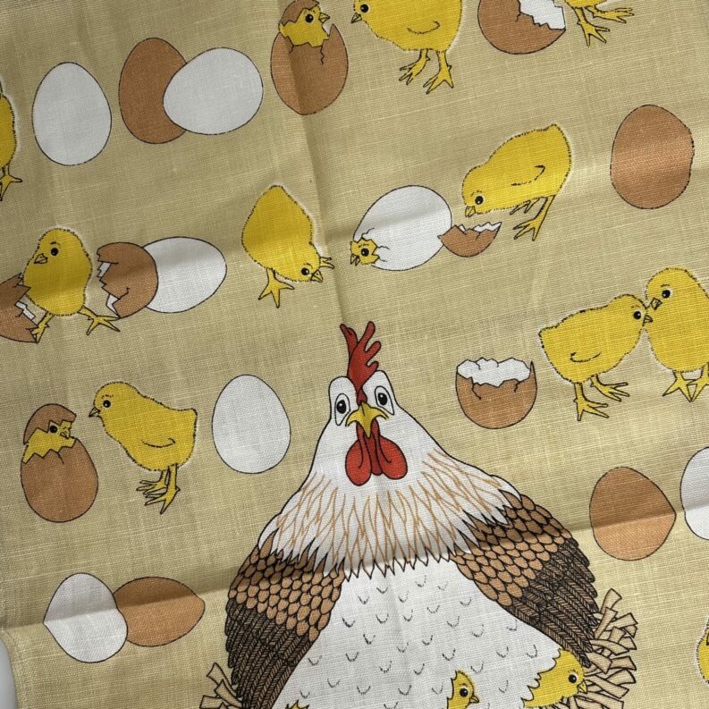 Tissu vintage Mother Hen By Ulster Lin