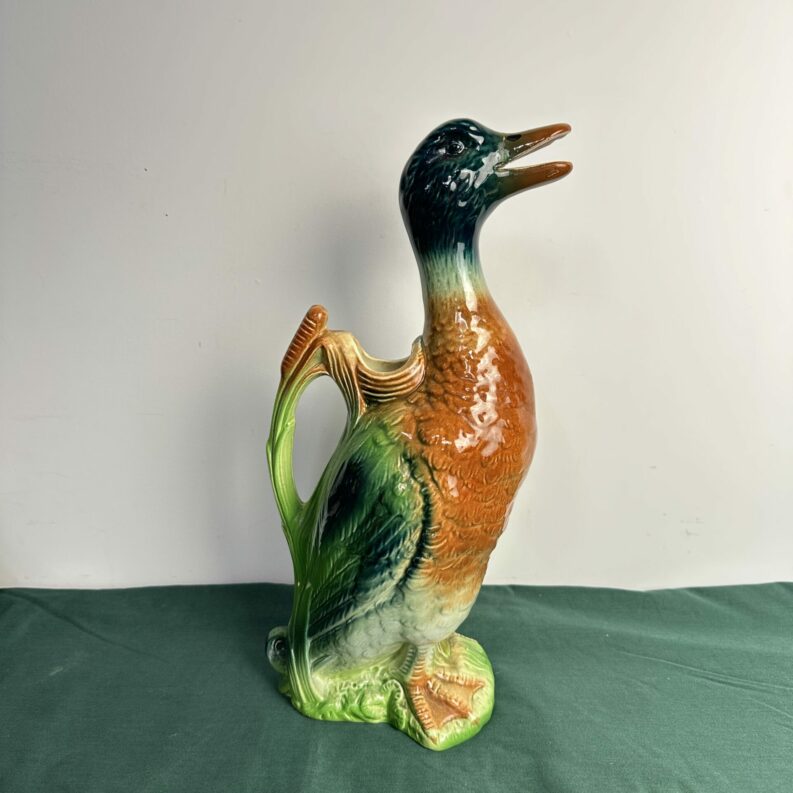 Pichet canard en barbotine St Clément