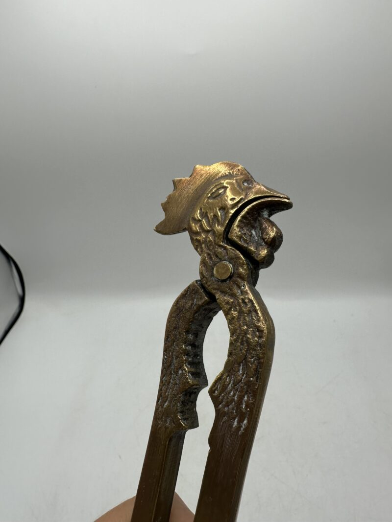 Ancien casse-noisettes tête de coq en cuivre vintage – Image 6