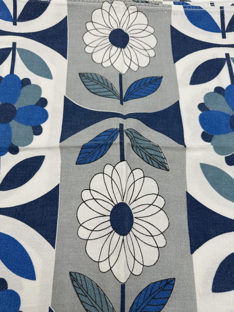 Tissu vintage années 70 motif fleur rétro – Image 3